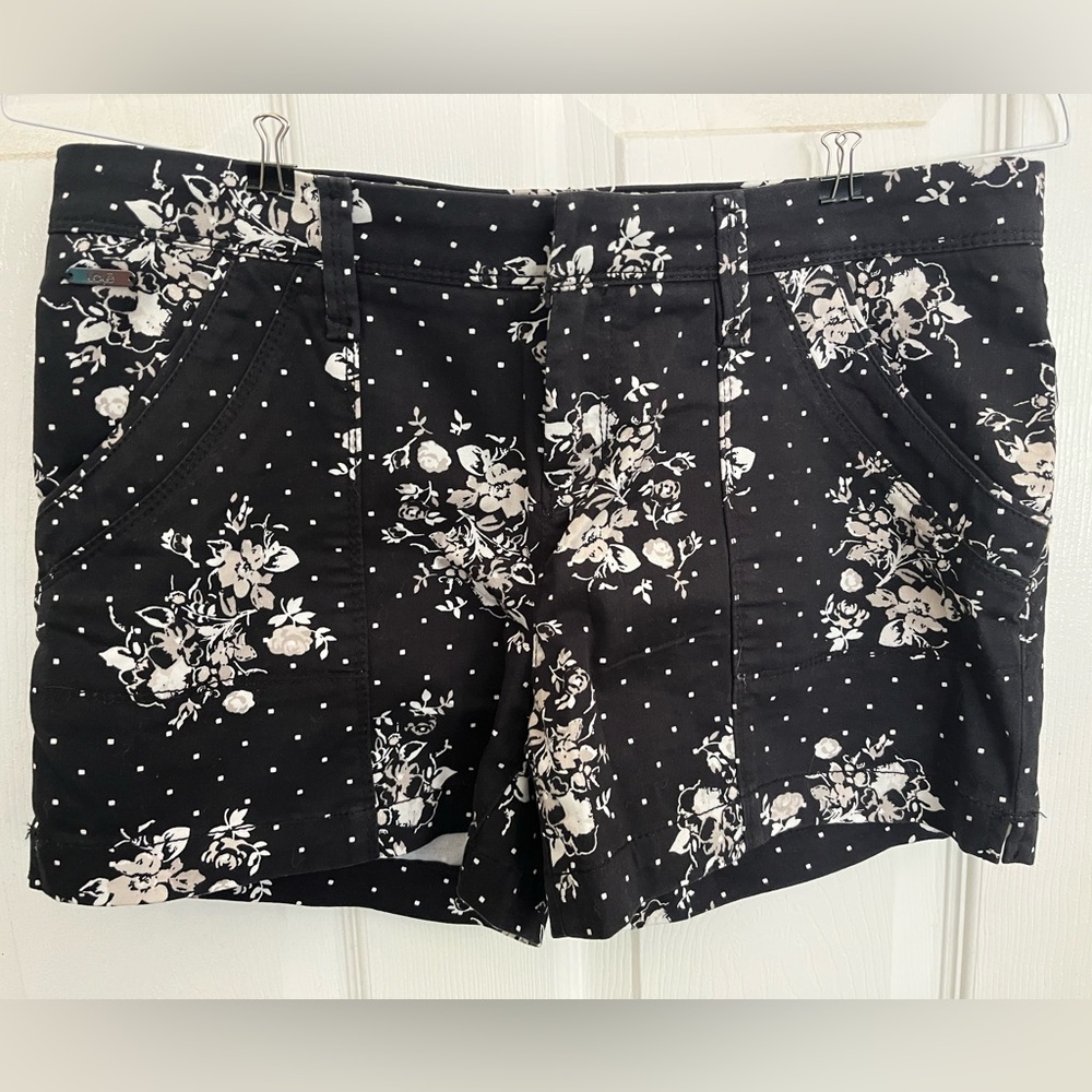Lole Women’s stretch shorts